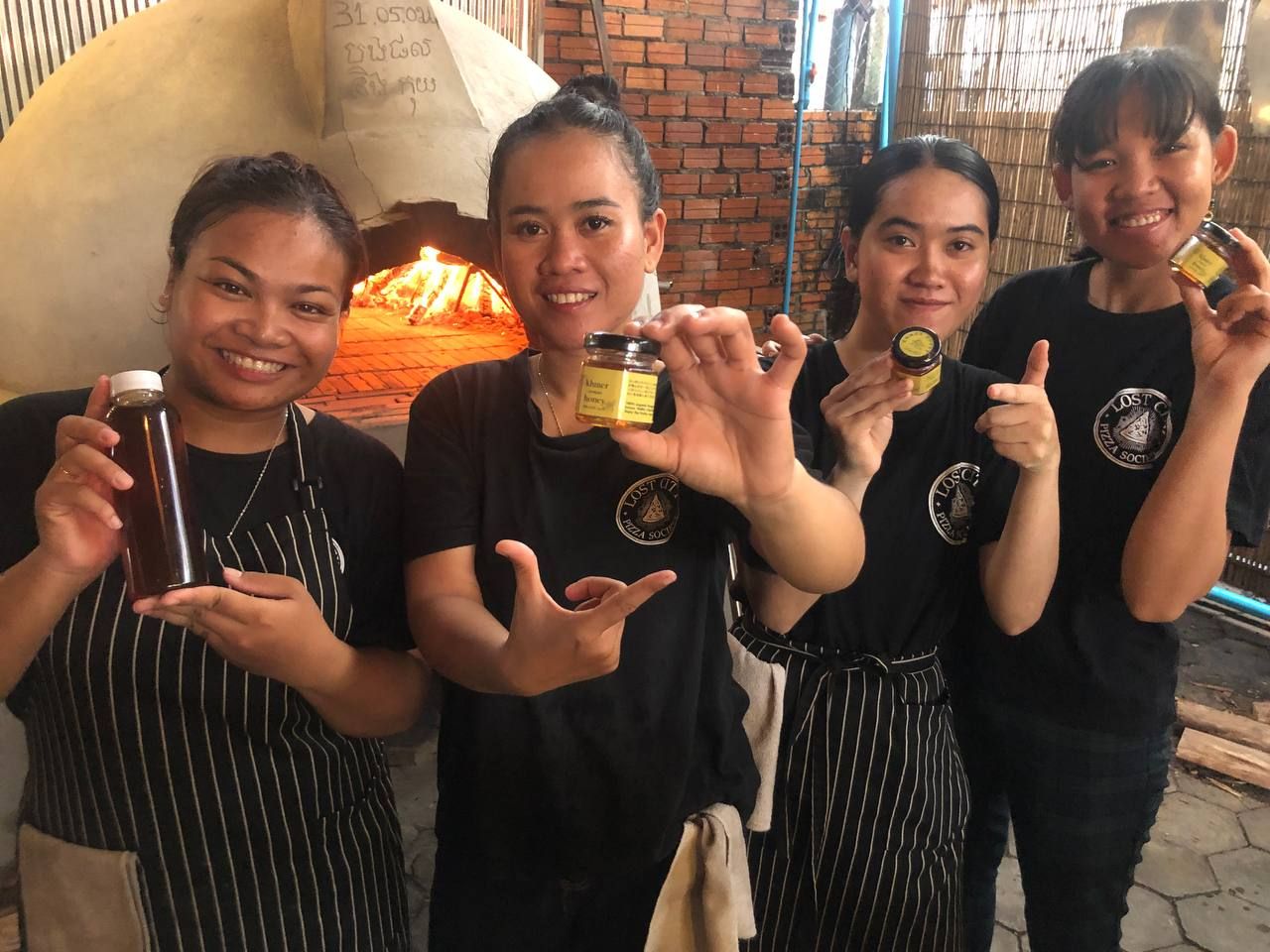 今後の展開 / About the Future Development of Khmer Honey 1 s-1280x960_v-fms_webp_a2e3885f-1373-47d5-bf29-c4e7b2ae01ac